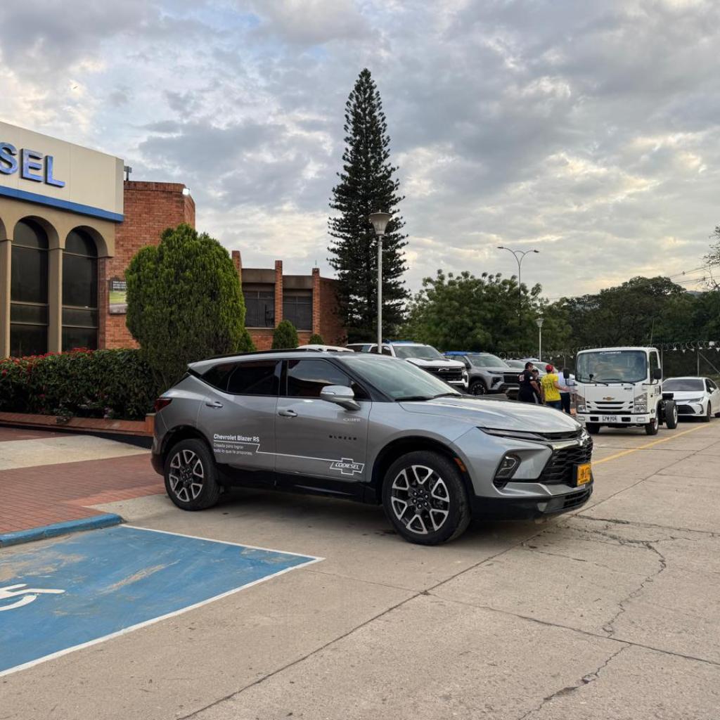 BLAZER RS AC 3.6 5P AWD TA 2024 LHN074_1