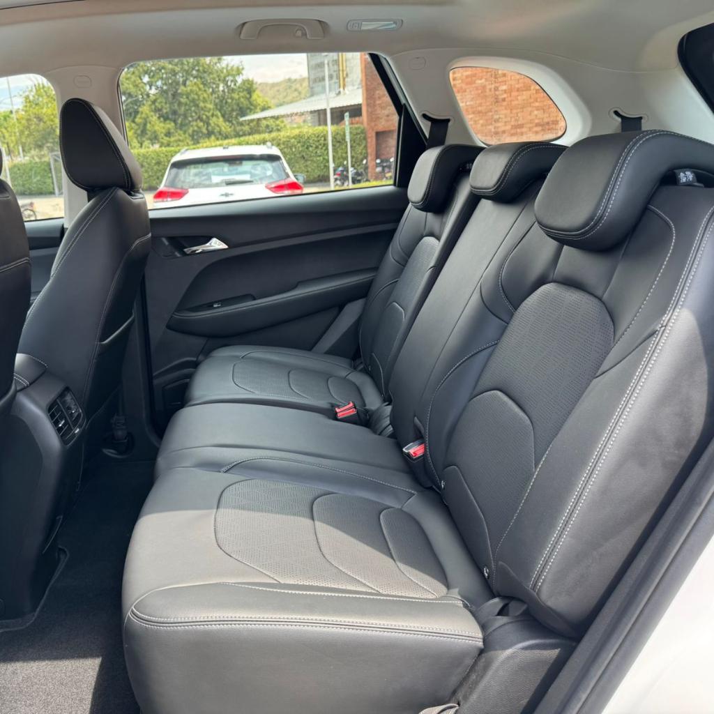 CAPTIVA TURBO PREMIER AT  2025 LGZ858_13