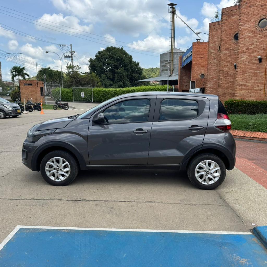 MOBI LIKE MT 1000CC 5P 2024 NFZ086_4