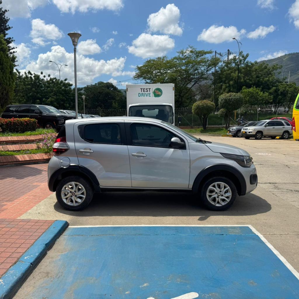 MOBI LIKE MT 1000CC 5P 2024 MYL147_8