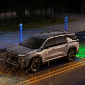 CHEVROLET TRAVERSE_2