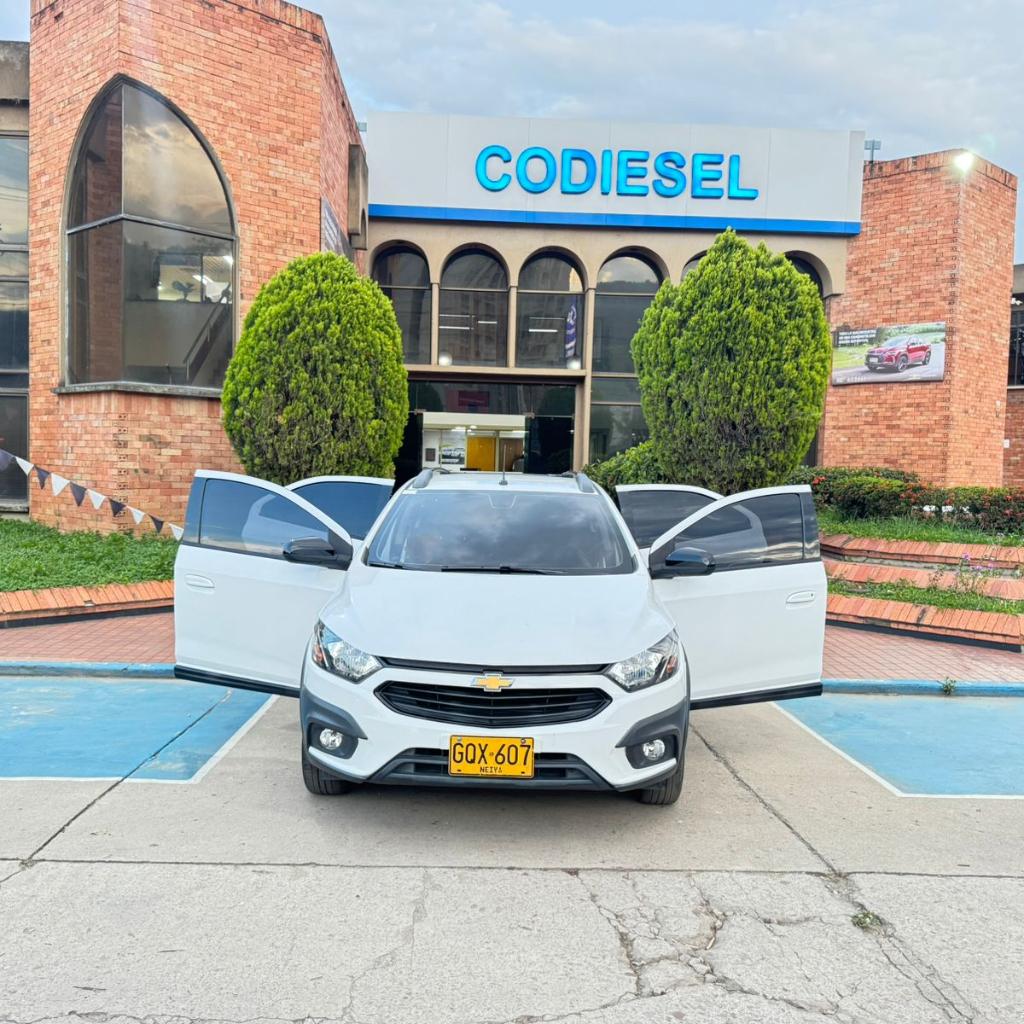 ONIX 1.4L ACTIV MT MCM 2020 GQX607_10