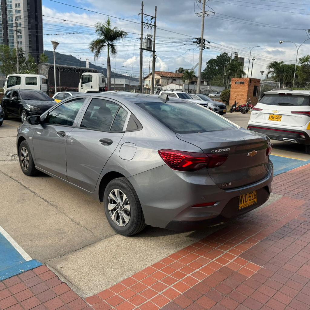 ONIX LT TURBO AC 1.0 4P 4X2 TM 2021 MVO526_5