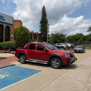 DUSTER OROCH DYNAMIQUE MT 4*2 2017 IPT803_1