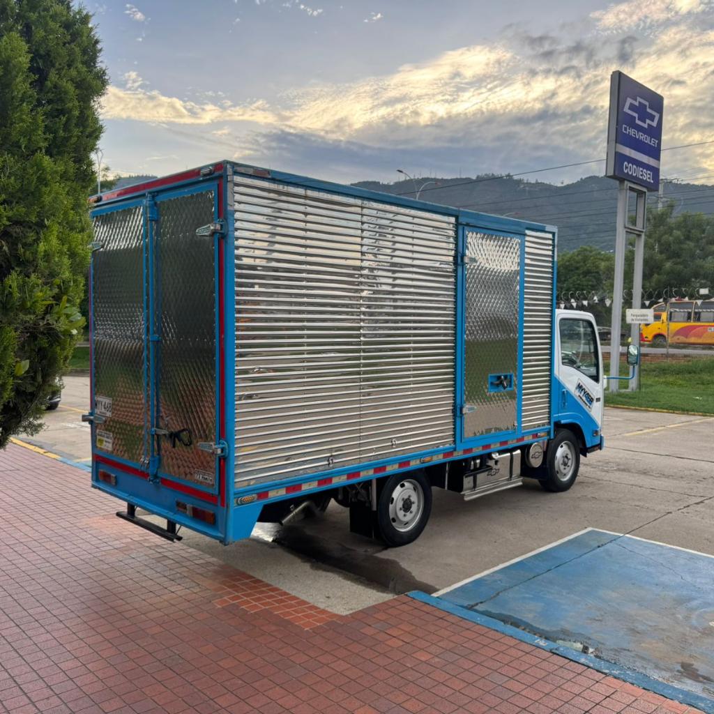 CHEVROLET NLR 700P RWD TD 4X2 ABS MT FURGON 2024 MYY468_7