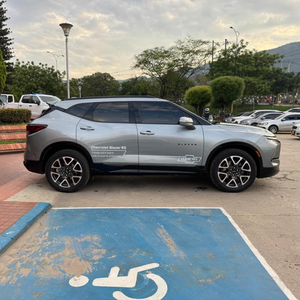 BLAZER RS AC 3.6 5P AWD TA 2024 LHN074_8