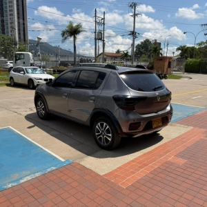 STEPWAY INTENS MT 1600CC 16V AA 4AB ABS 2022 GYY526 _5