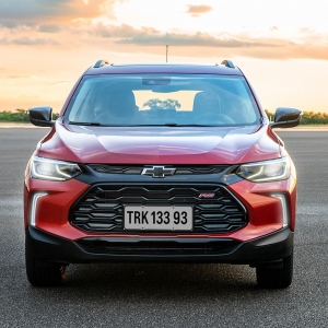 CHEVROLET TRACKER RS_4