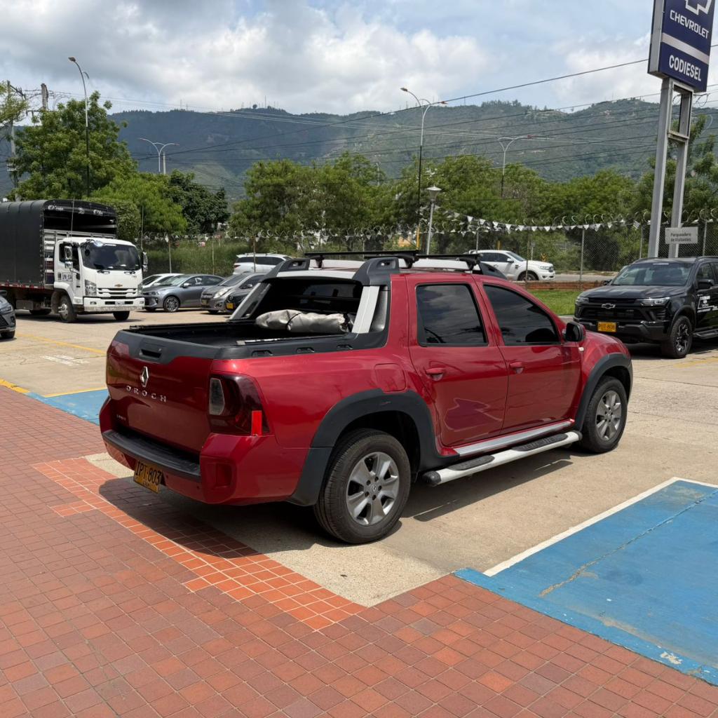 DUSTER OROCH DYNAMIQUE MT 4*2 2017 IPT803_7