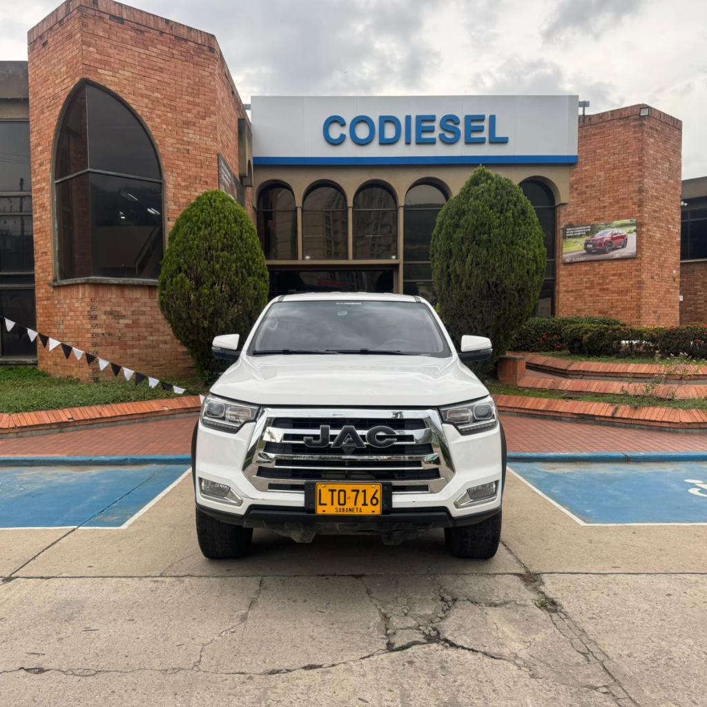 JAC HFC1037 T8 COMFORT MT 2000CC TD 4X4 2024 LTO716_2