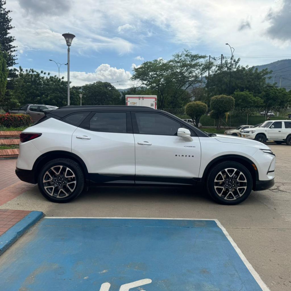 BLAZER RS AC 3.6 5P AWD TA 2023 LGW950_8