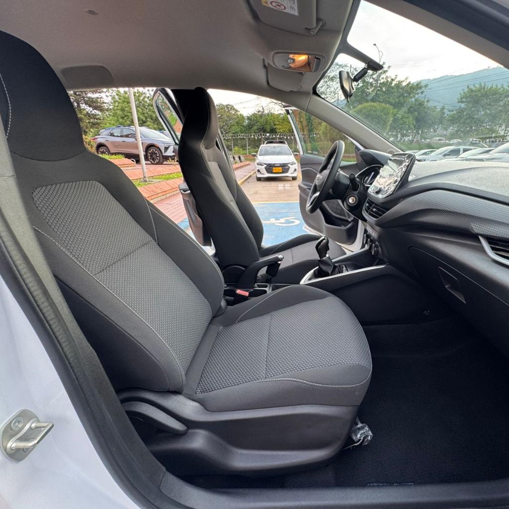 ONIX LT TURBO AC 1.05P 4X2 TM 2024 QIK202_15