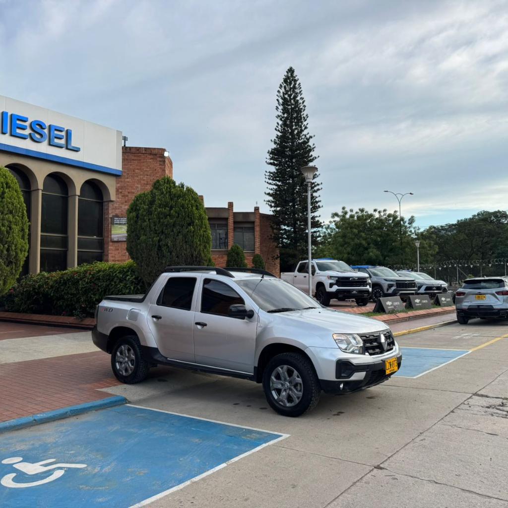 DUSTER OROCH ZEN MT 1300CC T 4X4 2023 LZW873 - Concesionario Chevrolet Codiesel