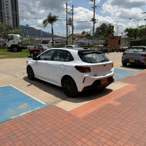 ONIX RS TURBO AC 1.0 5P 4X2 TM 2025 PUS862_5