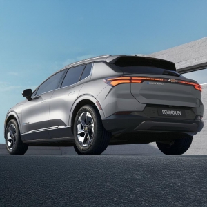 CHEVROLET EQUINOX EV_5