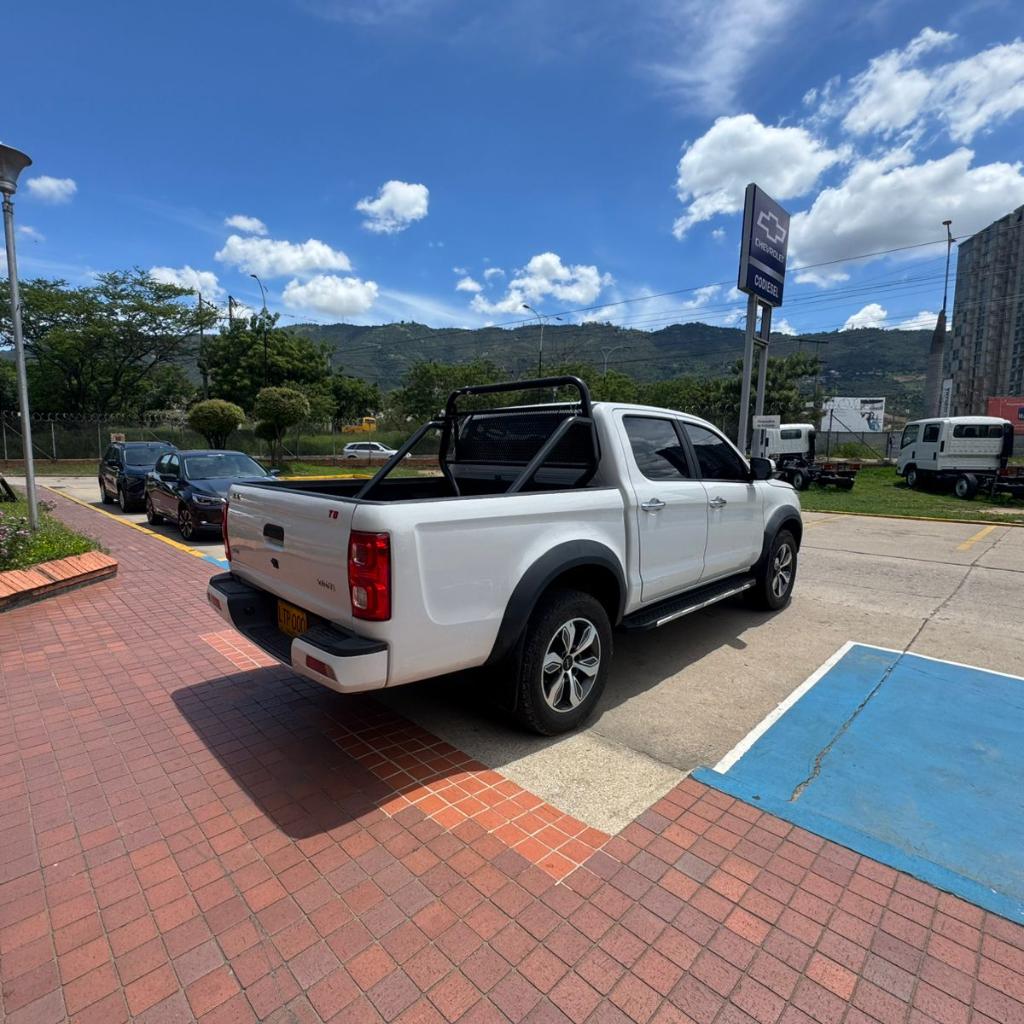JAC HFC1037 T8 COMFORT MT 2000CC TD 4X4 MODELO 2024 LTP000_7