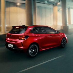 CHEVROLET ONIX TURBO RS_7