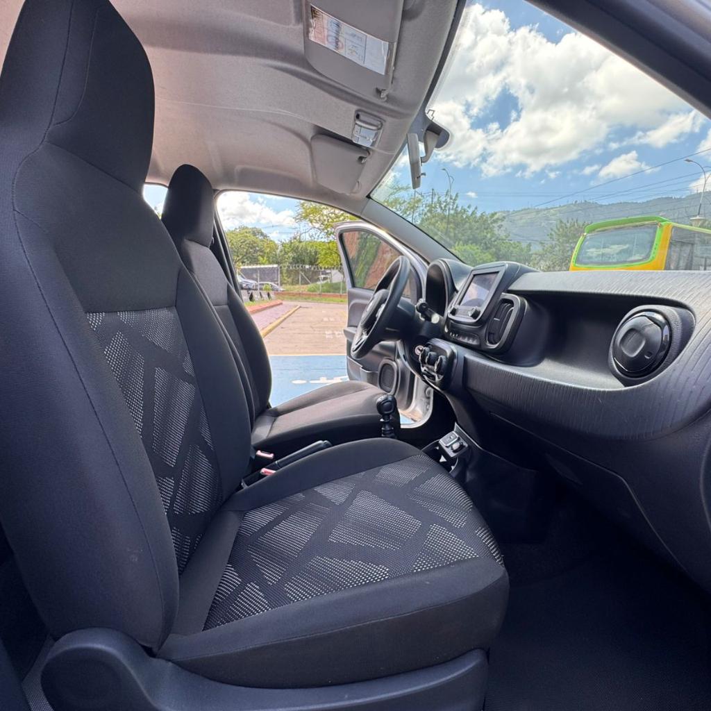 MOBI LIKE MT 1000CC 5P 2024 MYL163_15