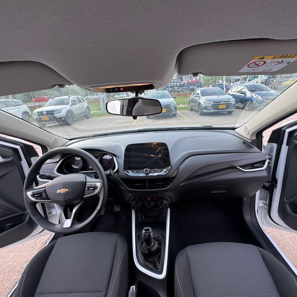 ONIX LT TURBO AC 1.05P 4X2 TM 2024 QIK202_16