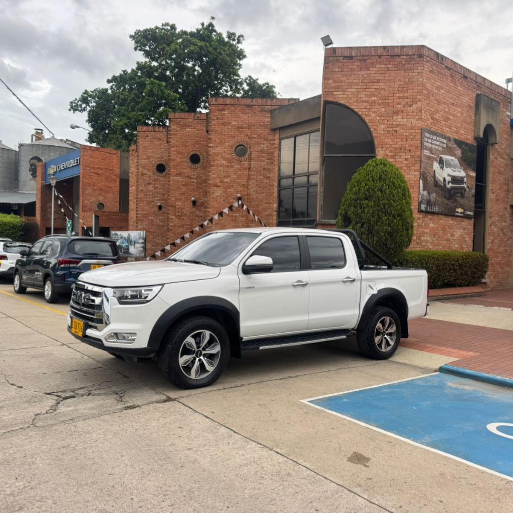 JAC HFC1037 T8 COMFORT MT 2000CC TD 4X4 2024 LTO716_3