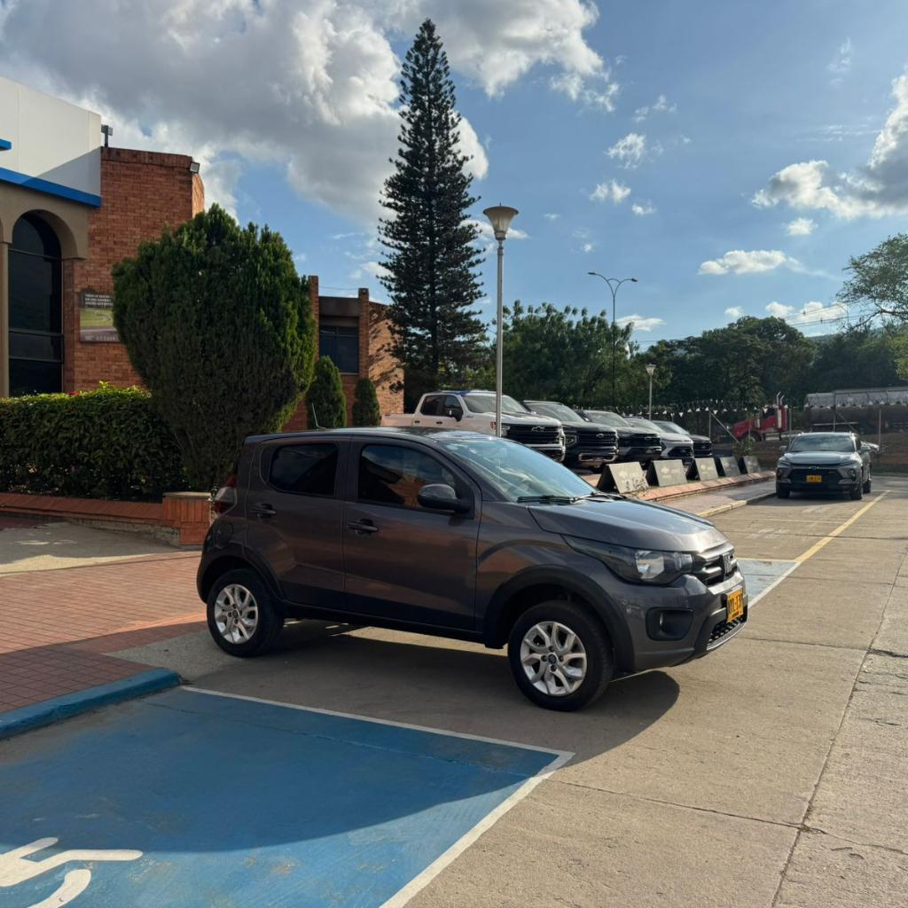 MOBI LIKE MT 1000CC 5P 2024 MYL139_9