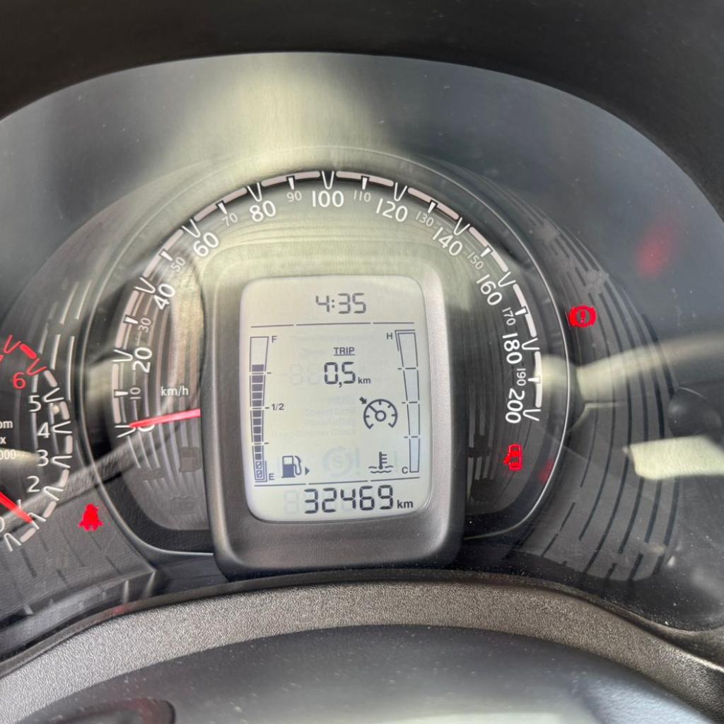 MOBI LIKE MT 1000CC 5P 2024 MYL163_17