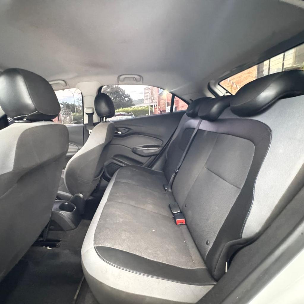 ONIX 1.4L ACTIV MT MCM 2020 GQX607_13