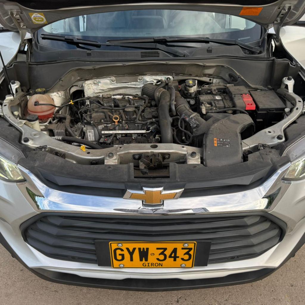 TRACKER TURBO 1.2 PREMIER AT 2021 GYW343_11