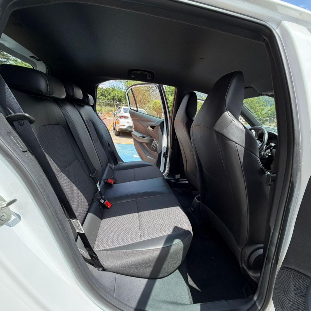 ONIX RS TURBO AC 1.0 5P 4X2 TM 2025 PUS862_14