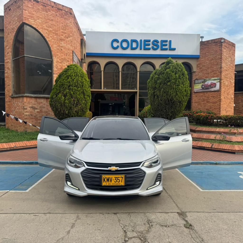 ONIX PREMIER TURBO AC 1.0 4P 4X2 TA 2021 KMV357_10