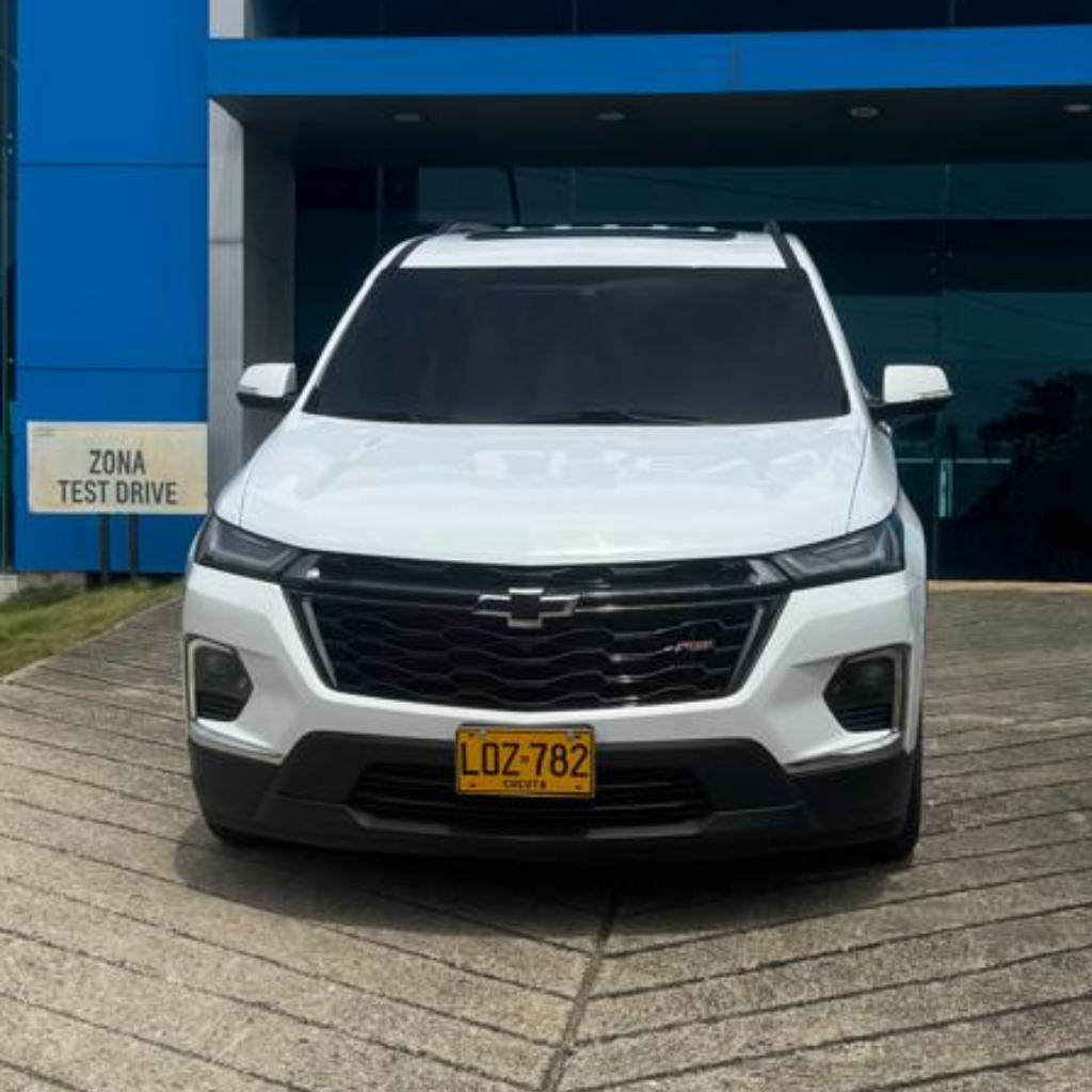 NEW TRAVERSE 3,6 RS AT AWD BLANCO NIEBLA 2023 LOZ782_2