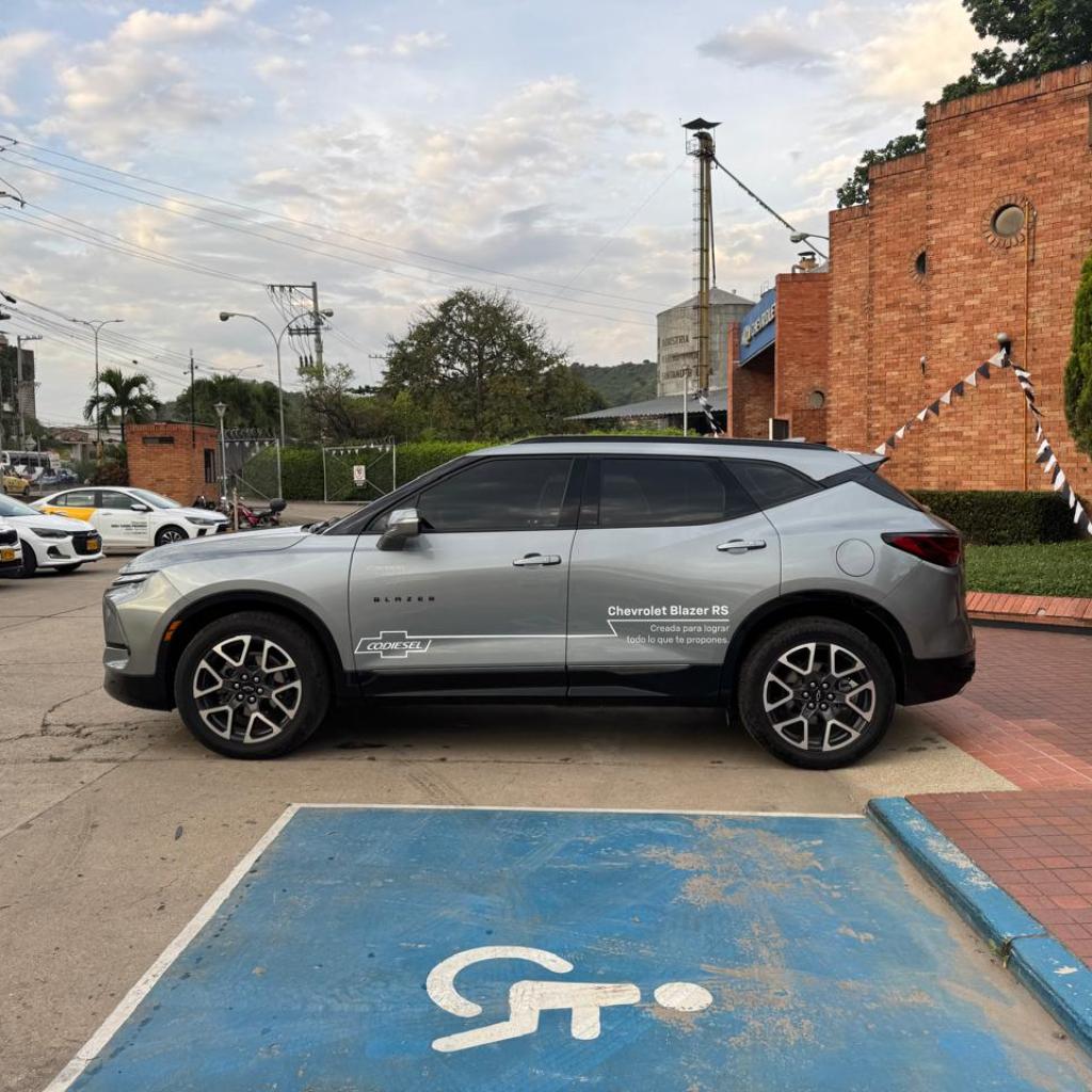 BLAZER RS AC 3.6 5P AWD TA 2024 LHN074_4