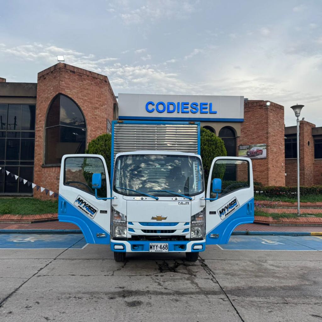 CHEVROLET NLR 700P RWD TD 4X2 ABS MT FURGON 2024 MYY468_10